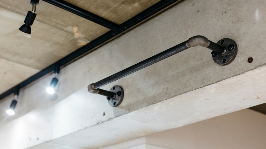 自宅の梁に懸垂バー取り付けました 天井にはハンモック 中古マンションリノベで快適生活